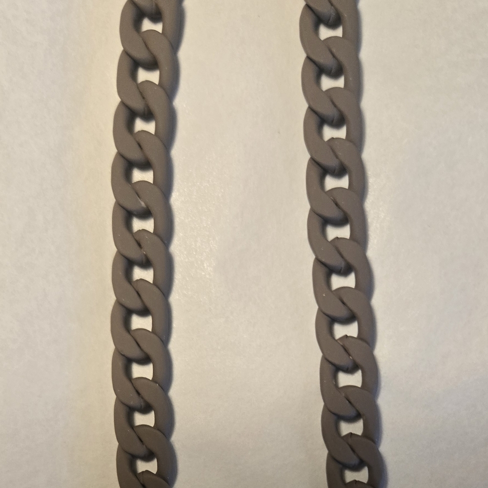 Thirty Years Link Chain Necklace In Grain - Picture 9 of 9